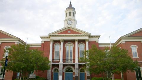 Pasquotank County Courthouse