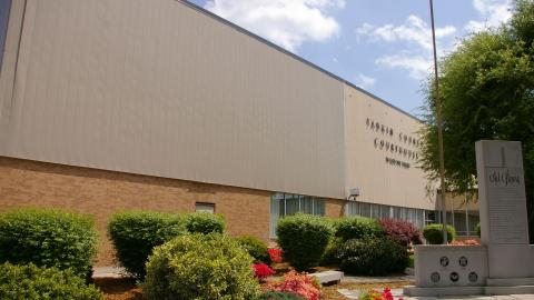 Yadkin County Courthouse