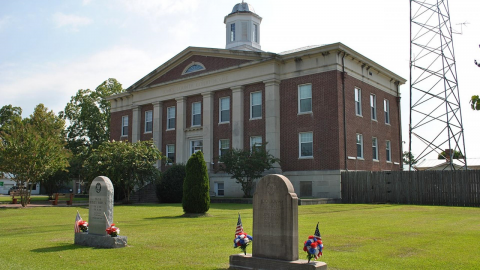 Jones County Courthouse 